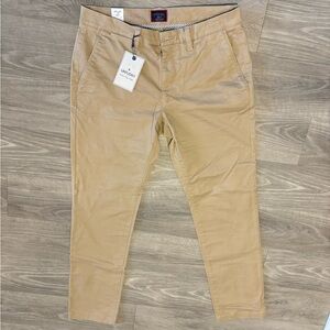 UNTUCKit Classic Chino Pants